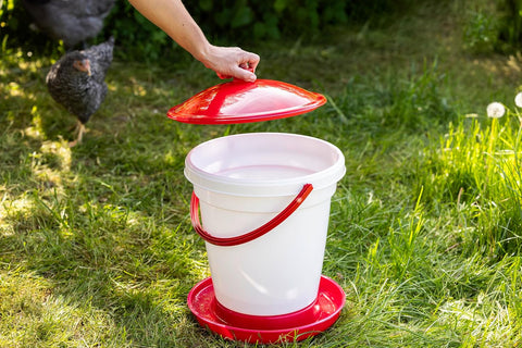 Poultry Waterer Bucket